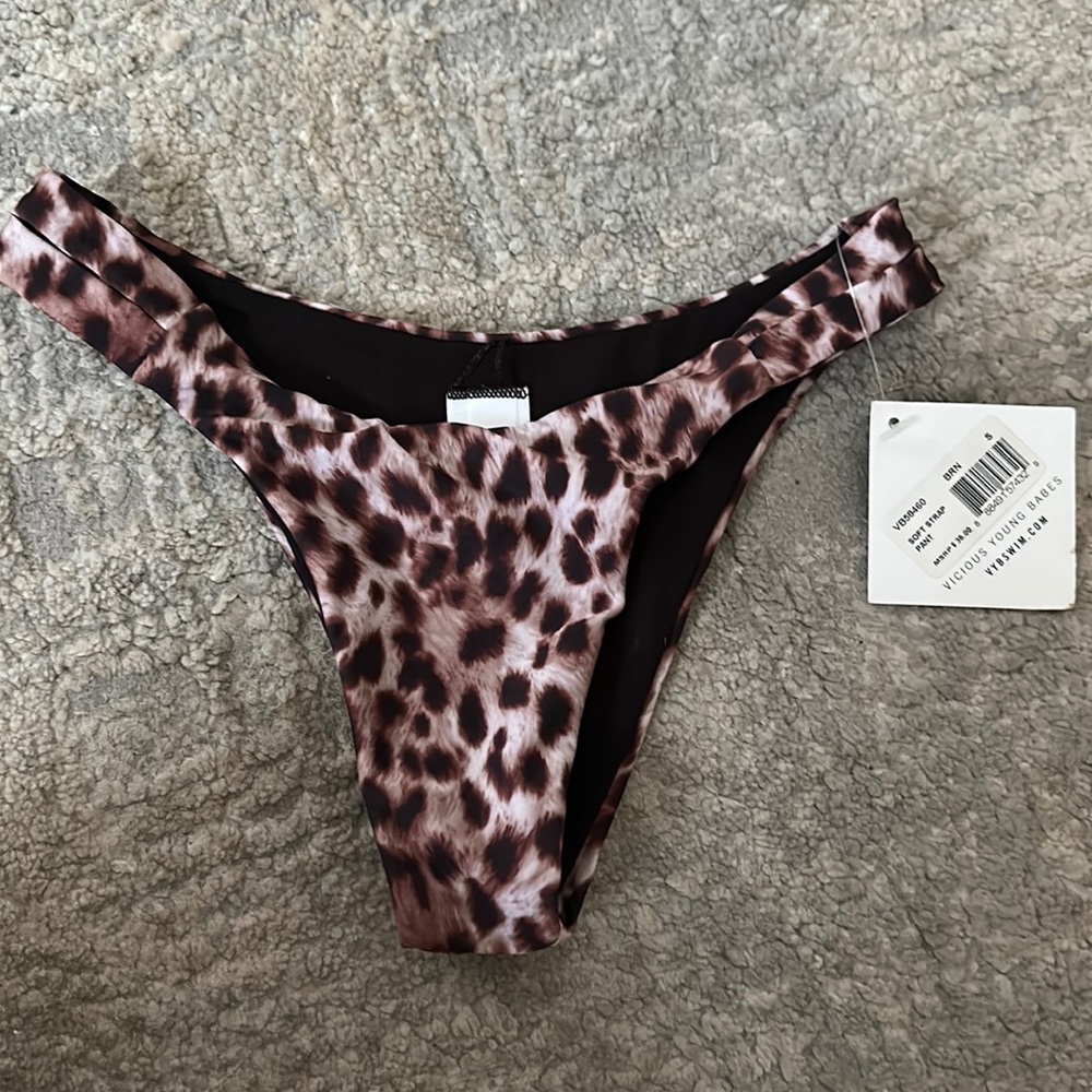 Swim bottoms